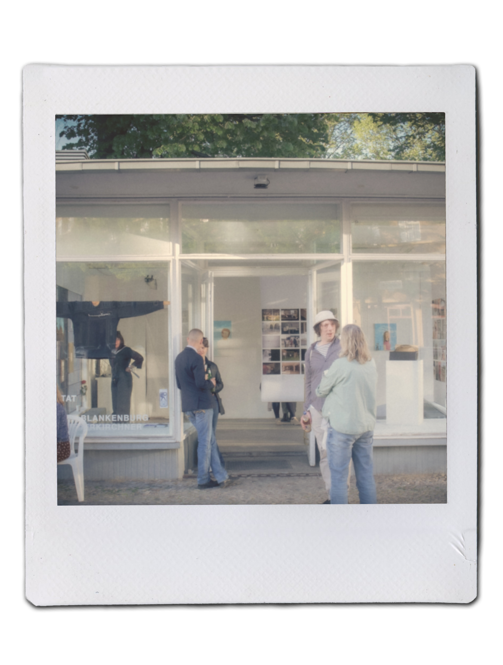 HABITAT Instax 09